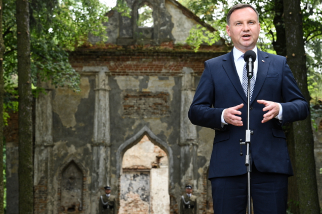 'Будем большими друзьями': президент Польши выступил в Украине с неожиданным обращением