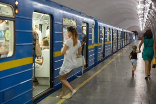 Метро в Киеве может возобновить работу в ограниченном режиме