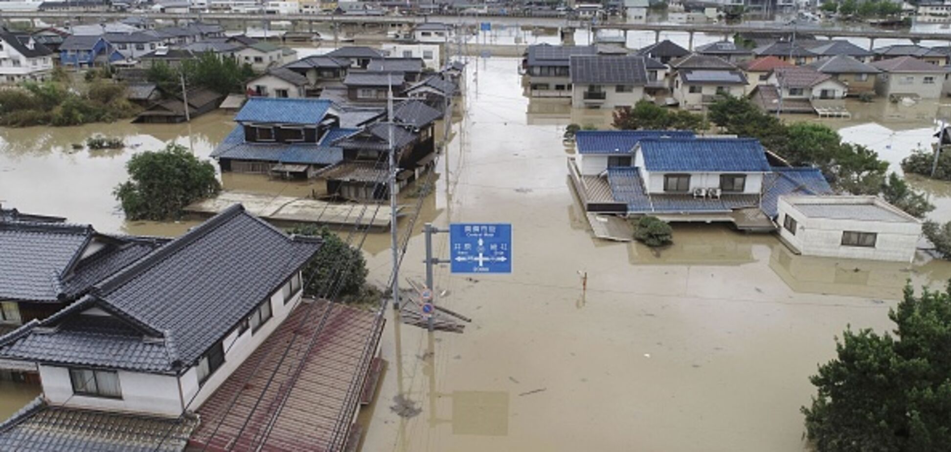 Японію накрила смертельна повінь: кількість жертв сягнула сотні