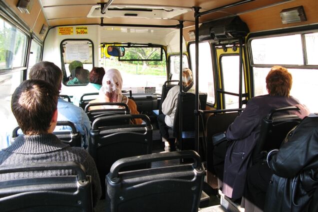 'Божья кара': водитель маршрутки в Тернополе унизил женщину