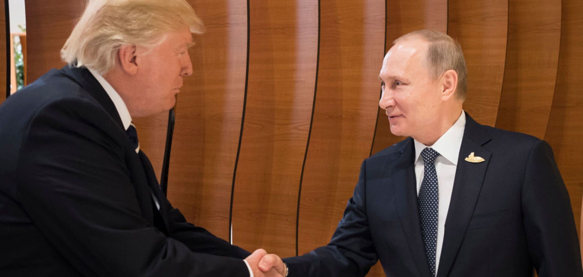 Трамп должен отказаться от встречи с Путиным