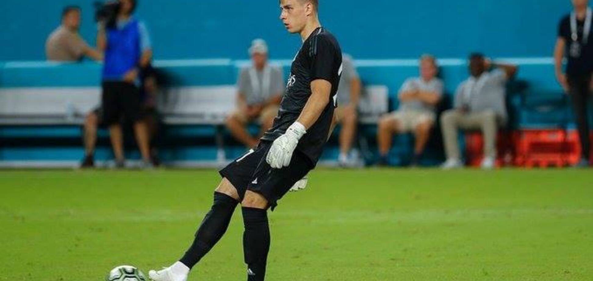 Вратарь сборной Украины дебютировал за 'Реал'