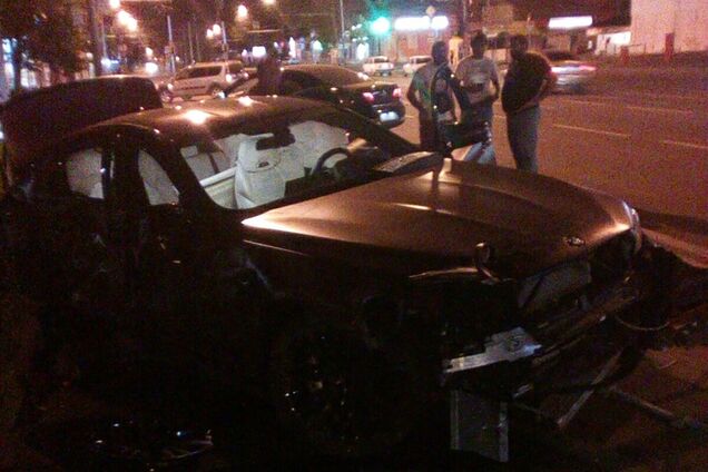 Момент ДТП с лучшим футболистом России попал на видео