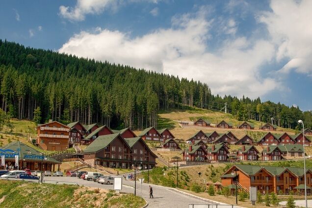 'Цены на уровне Швейцарии': журналистка рассказала, как 'зажрался' Буковель