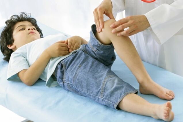 Хромота и боль в суставах у ребенка: причин и лечение