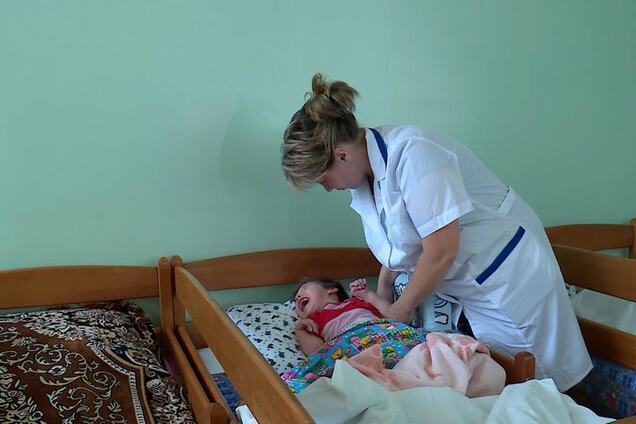 Фонд Владимира Мунтяна оплатил операцию и реабилитацию воспитанницы Криворожского детского дома-интерната