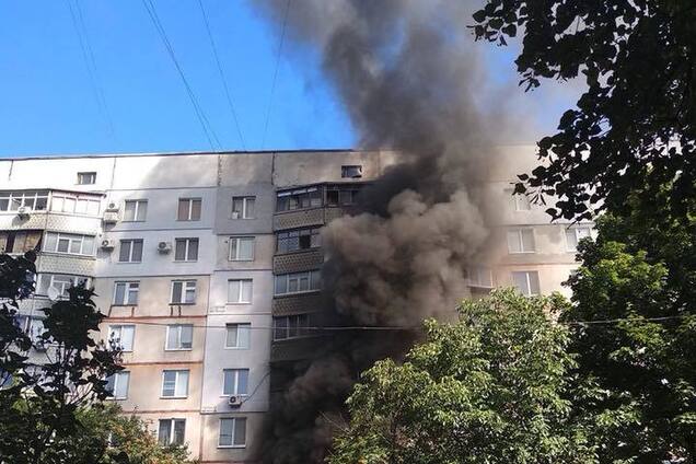 Вылетали окна и двери: в Харькове прогремел мощный взрыв. Первые фото и видео