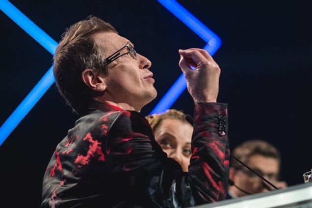 'В России это опасно!' Экс-судья 'Х-Фактора' пригрозил Вайкуле из-за слов о Крыме