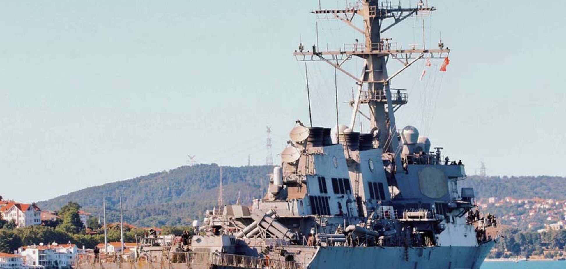 Гроза морей: в Черное море 'ворвался' опасный эсминец США