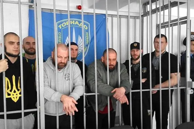 Зі спецназом і вибухами: з'явилося відео штурму "торнадівців" у СІЗО