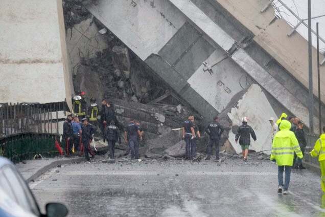 Обрушение моста в Генуе: власти назвали причину ЧП