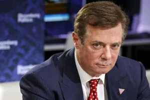 "Поделить" страну: у Порошенко рассказали, что предлагал Манафорт