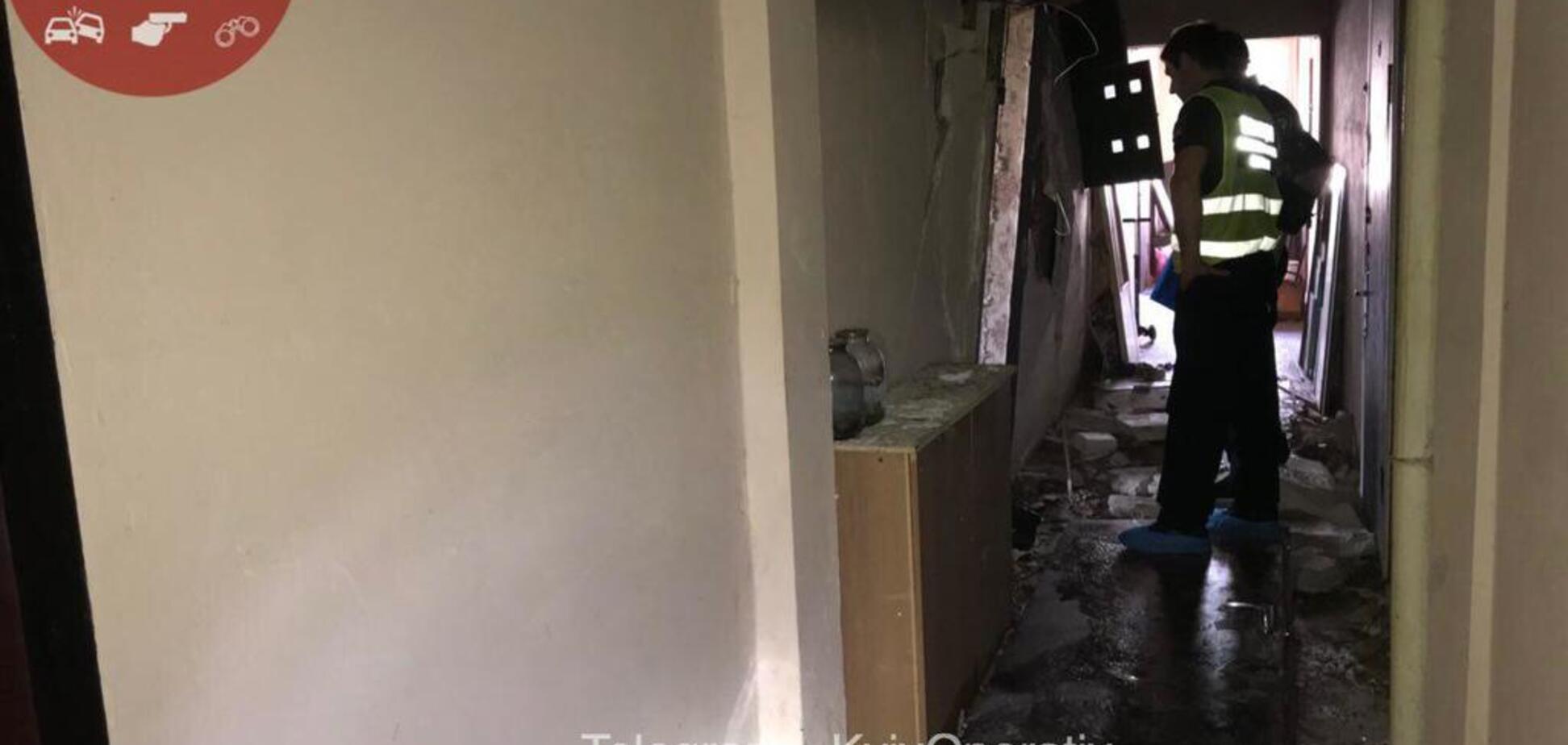 Прогремели взрывы и вспыхнул пожар: в Киеве произошло серьезное ЧП. Фото и видео