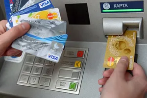Блокада в дії: Росія відрізала Крим від всесвітньої платіжної системи