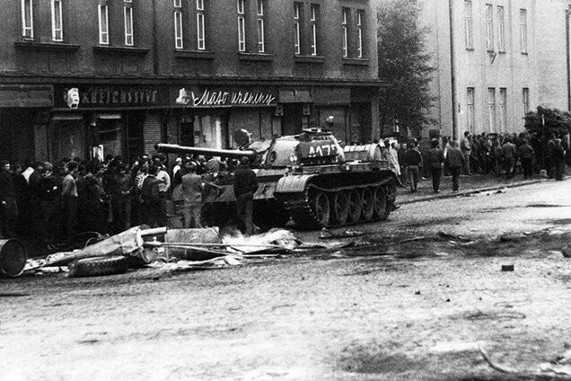 Установка обвинять во всем украинцев