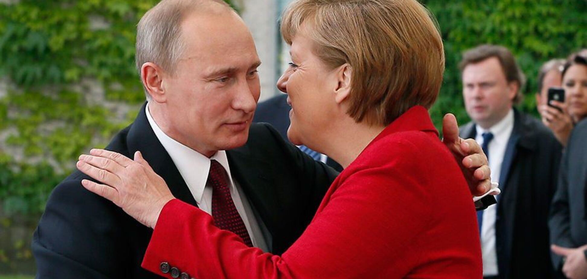 Путин едет к Меркель с одной целью 