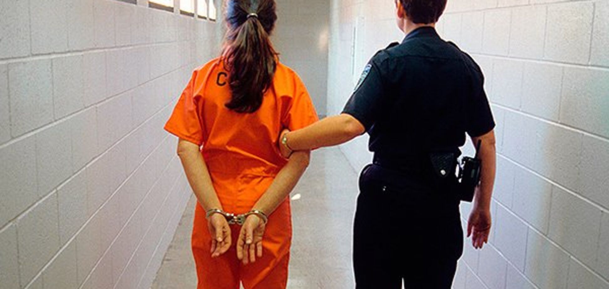 Макияж и криминал: как арестованная американка стала мейкап-звездой