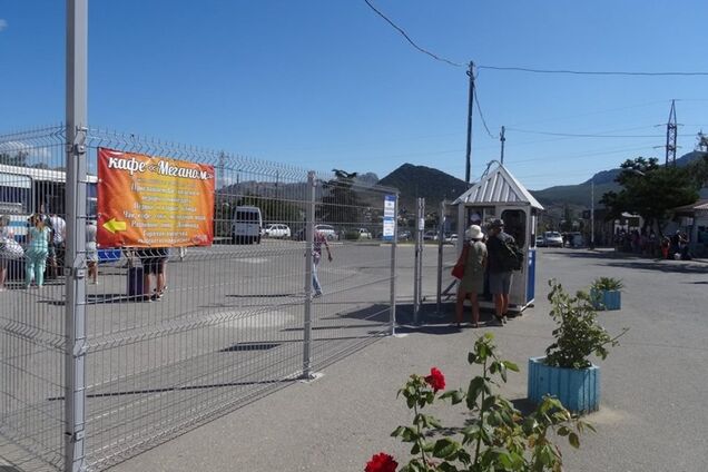 'Ни террористов, ни туристов': оккупантов подняли на смех из-за Крыма