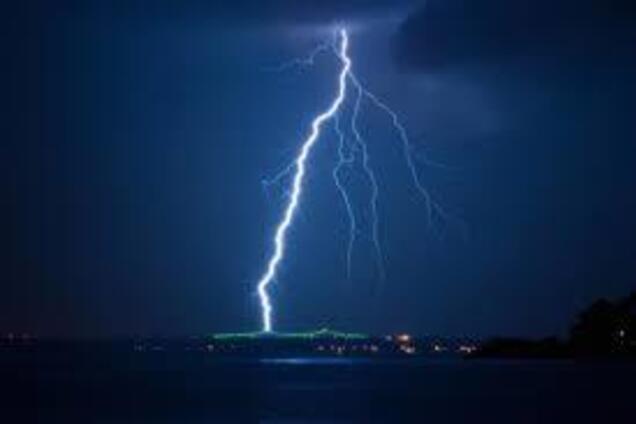 На затопленный Киев обрушится новая стихия: чего ожидать