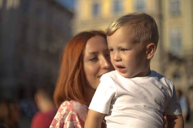 Дитина проходить всі стадії страждання - від страху до повної зневіри