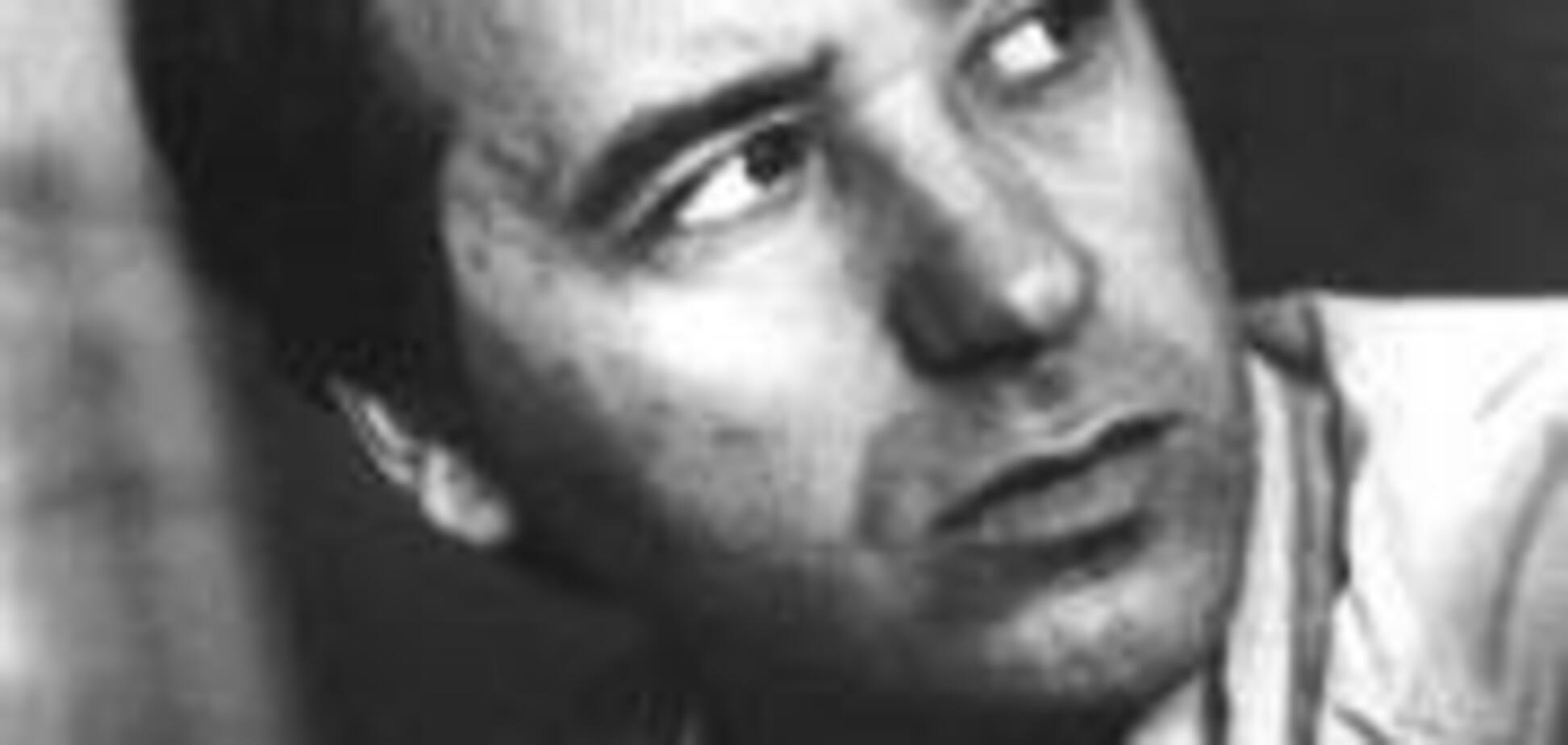 Подарил славу Пугачевой: в России скончался знаменитый поэт