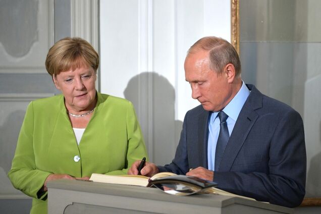 Путін поговорив із Меркель про Україну та ліквідацію Захарченка: що відомо
