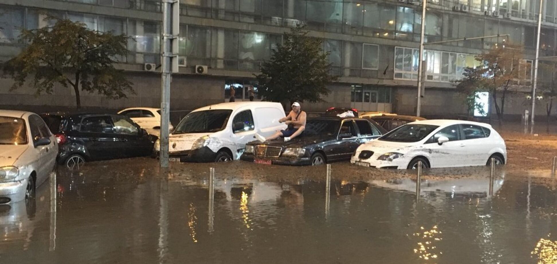 Города уйдут под воду? В Украине забили тревогу из-за погодных аномалий