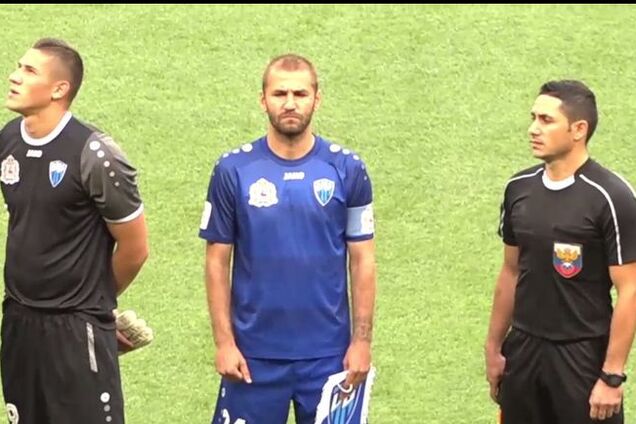 Федорив объяснил, почему отвернулся от флага России во время гимна