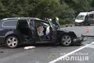 Под Винницей "легковушка" столкнулась с автобусом: пострадали дети