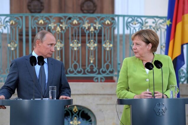 Путін обговорив з Меркель Донбас: українці сказали, чого боятися