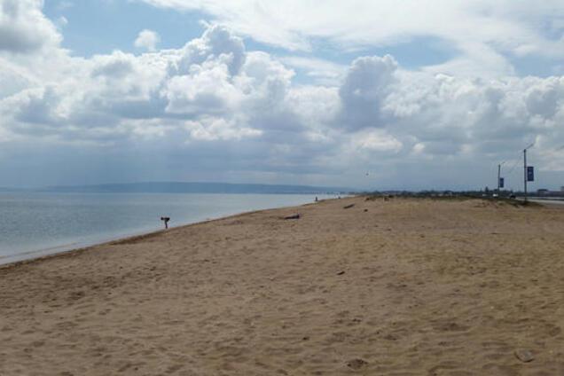 'Богатые сюда не приезжают': как проходит курортный сезон в Крыму