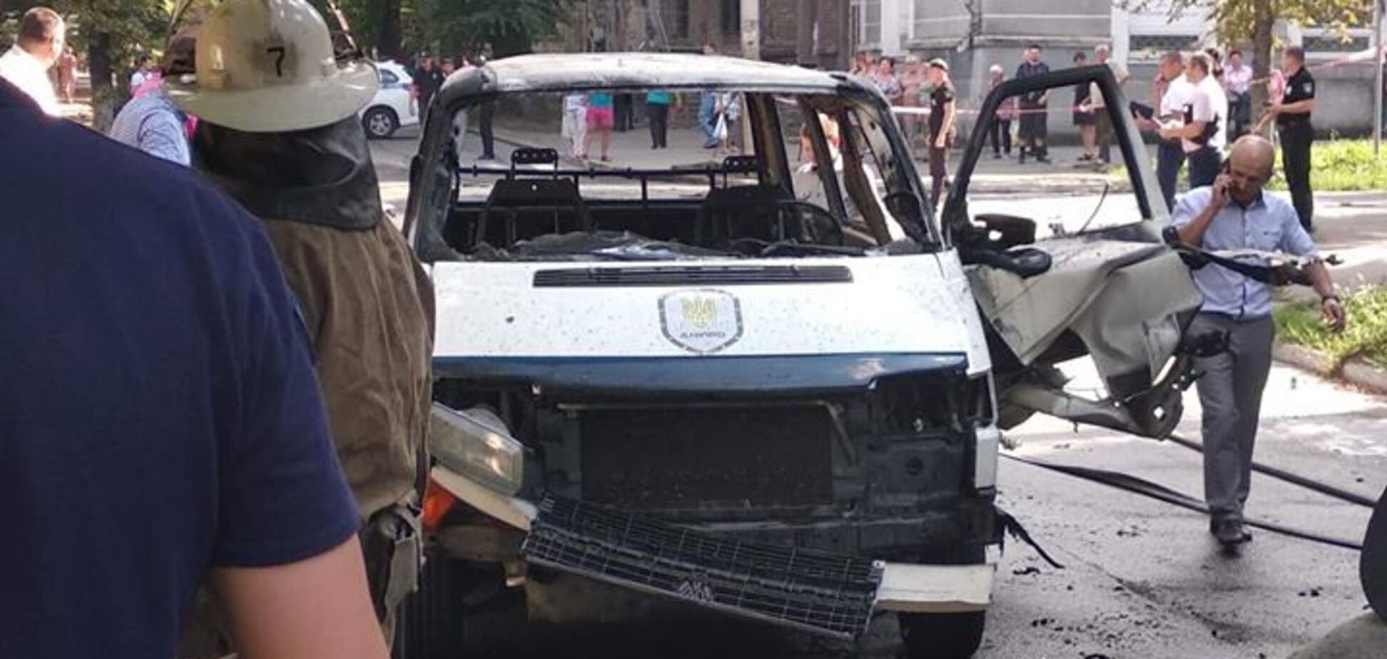 На Дніпропетровщині підірвали авто з депутатом: опубліковані перші фото і відео