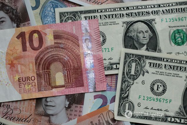 В Украине подорожали доллар и евро