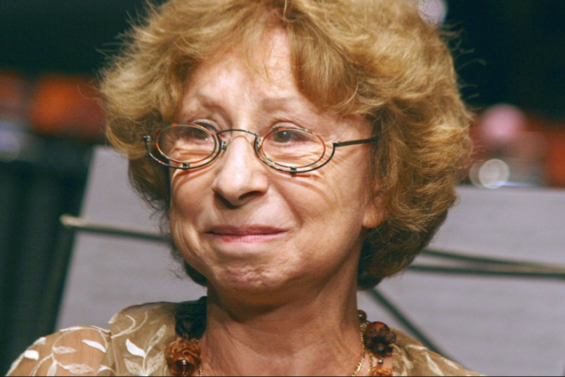 Лия Ахеджакова