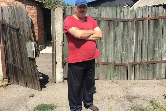 Не покинул дом: волонтеры нашли последнего героя стратегического пункта на Донбассе