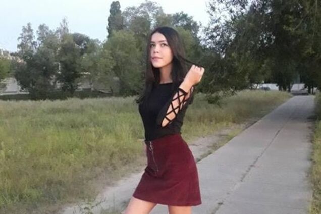 В Киеве пропала девушка-подросток: опубликованы фото и особые приметы