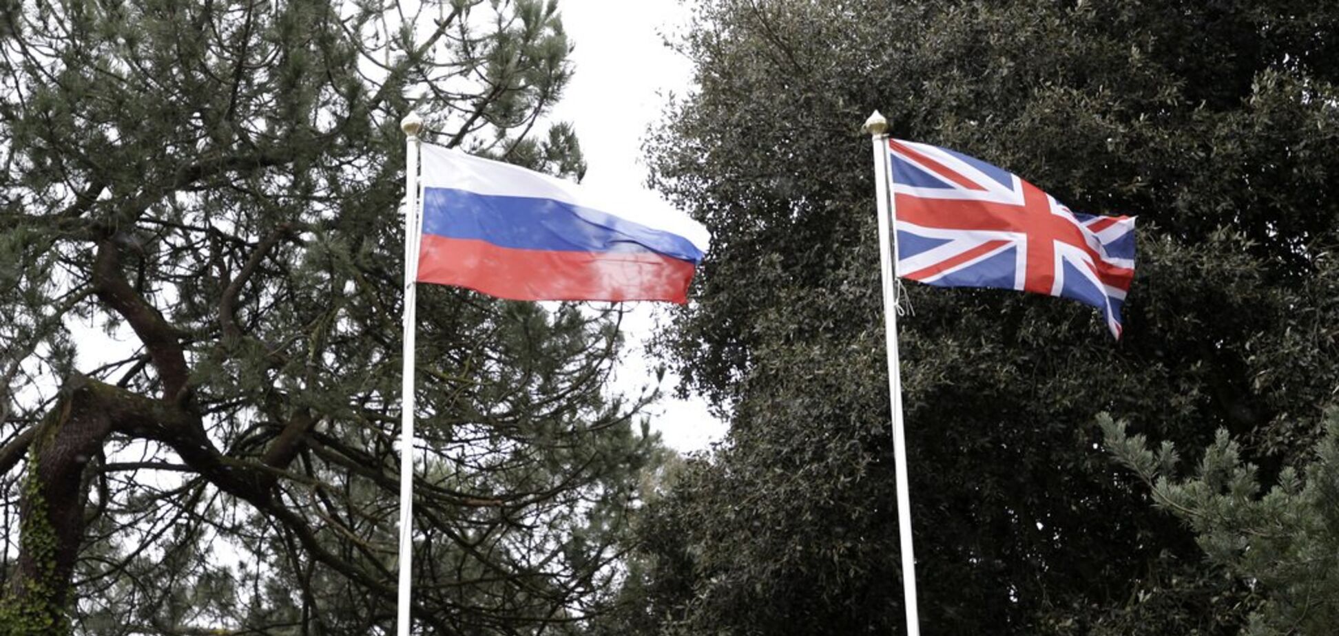 Британія приготувала новий удар по Росії: Лавров гнівно відреагував