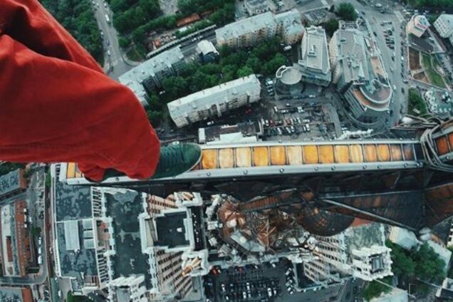 'Вирішив повторити 2014?' Знаменитого руфера помітили в Москві