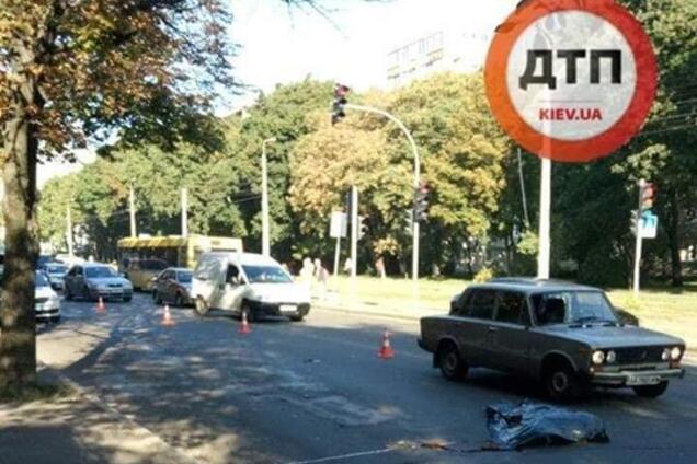 'Слухав музику': у Києві трапилася смертельна ДТП із пішоходом