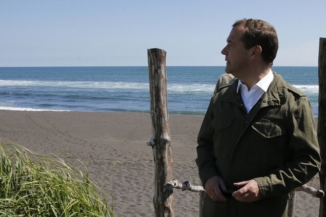 Премьер РФ Медведев исчез: в правительстве России признались в серьезных проблемах со здоровьем