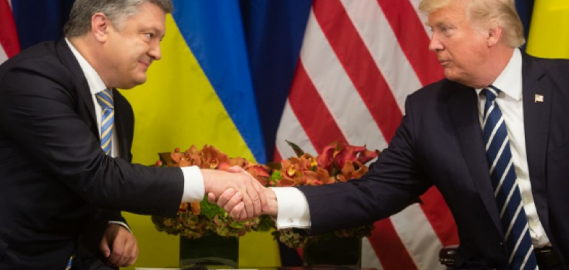 'Пам'ятайте, США поруч з Україною!' Трамп передав 'привіт' Путіну через Порошенка