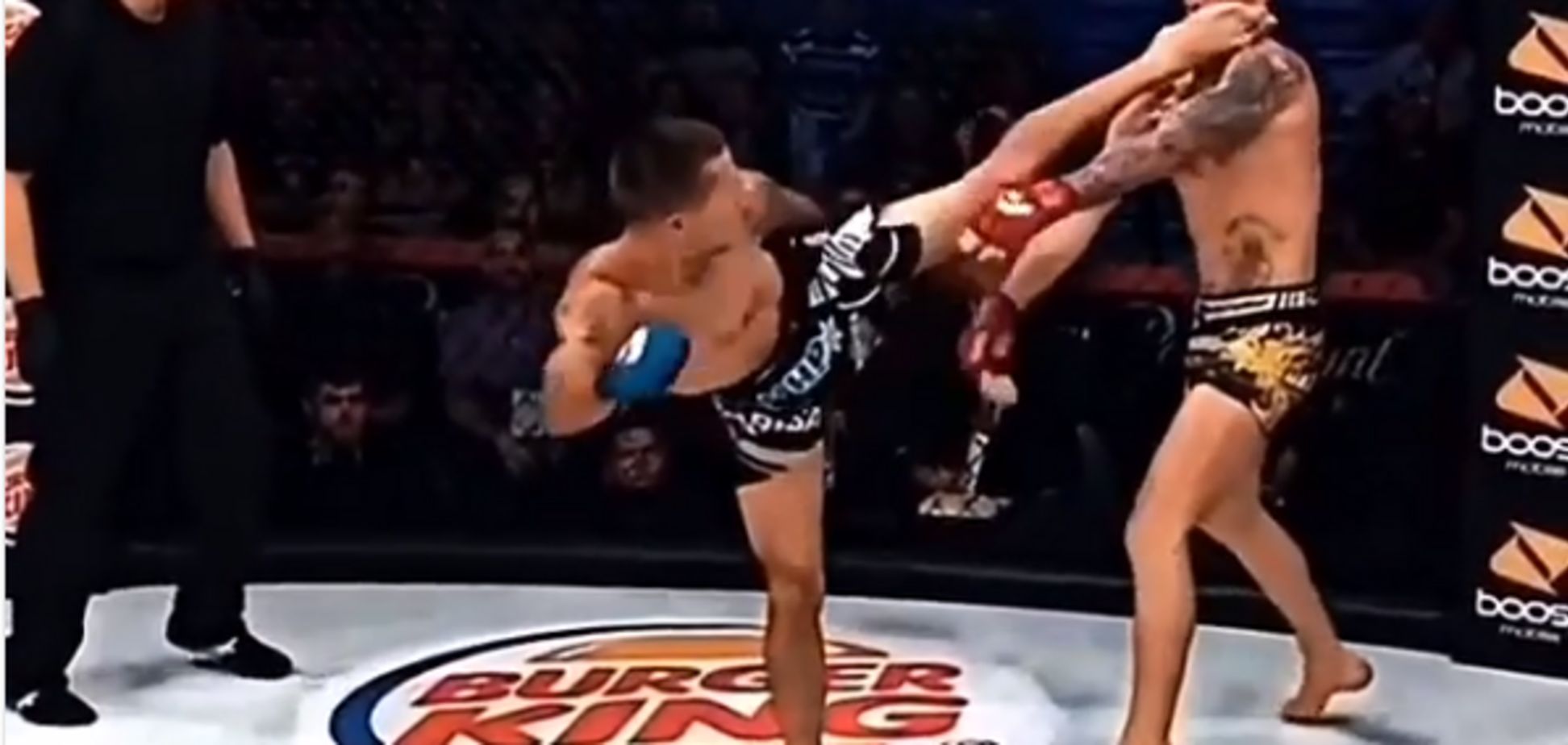 Карма в действии: бойца ММА сурово наказали за понты в ринге