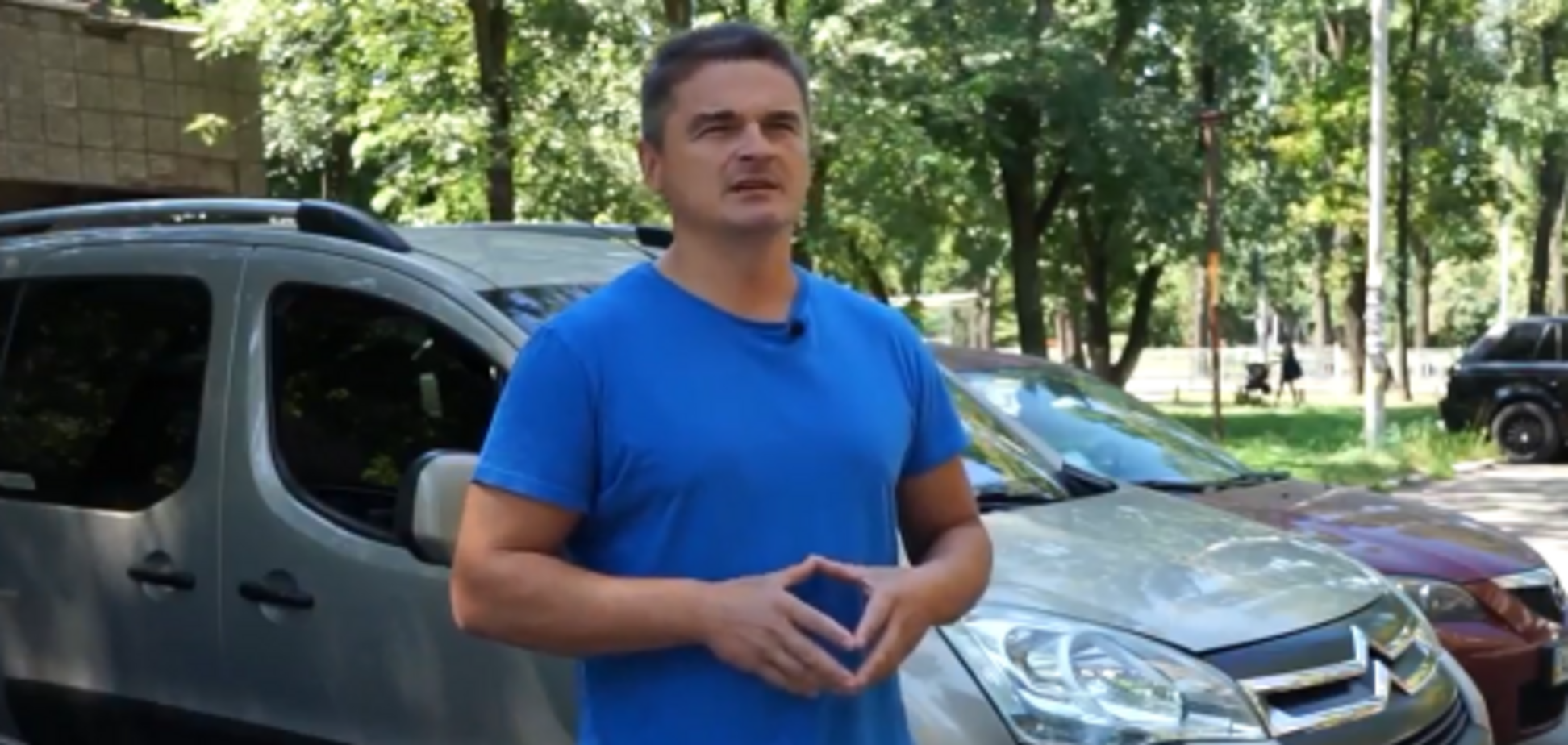 'Флаг Украины - это надежда': экс-мэр оккупированного Дебальцево приехал в Киеве таксовать