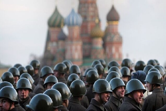 Россияне опять пытаются вмешаться в американские выборы