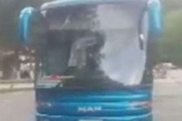 В Болгарии перевернулся автобус с туристами: 16 жертв, десятки пострадавших