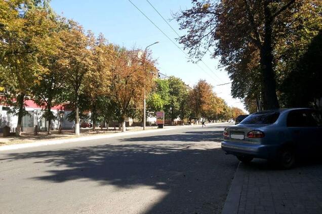 'Ни одного б*ндеровца': в сети показали грустные фото 'праздничного' Донбасса