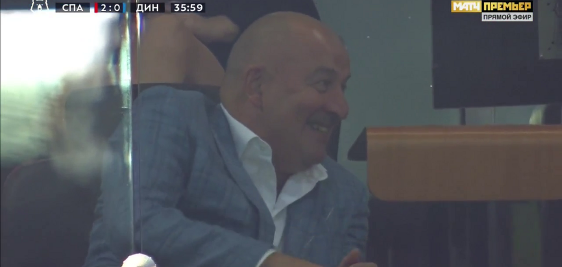 Черчесова публично унизили при полном стадионе в Москве - опубликовано видео