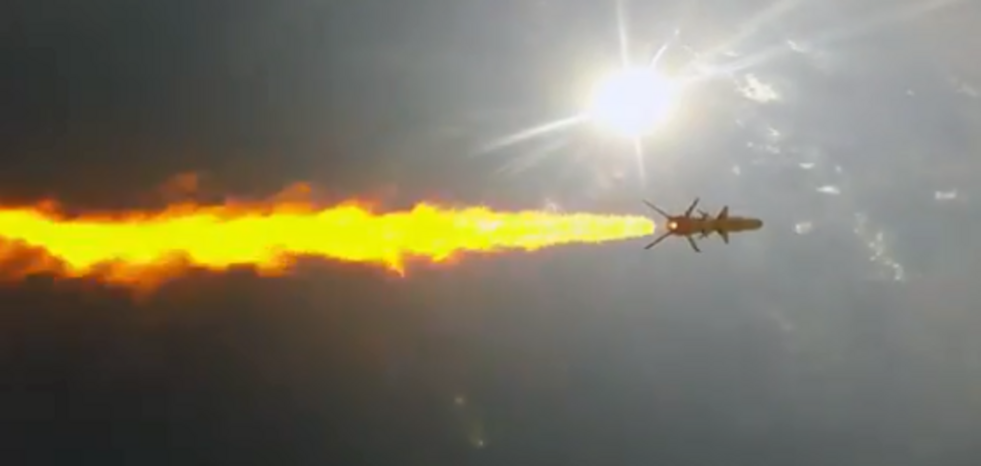 ЗСУ випробували нову крилату ракету: потужне відео