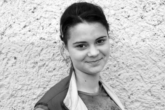 Винят государство: под Одессой 15-летняя беременная покончила с собой