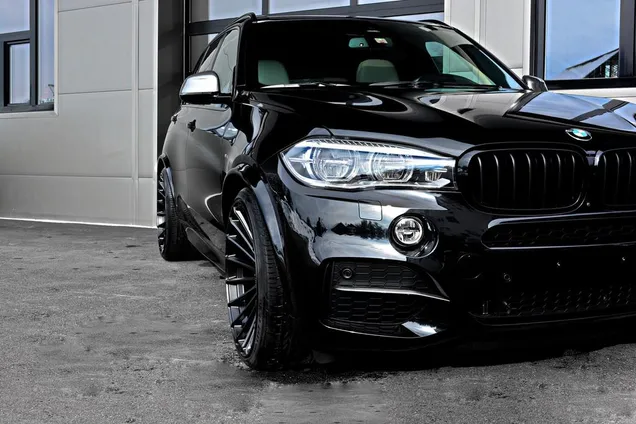 bmw x5 чорний бумер